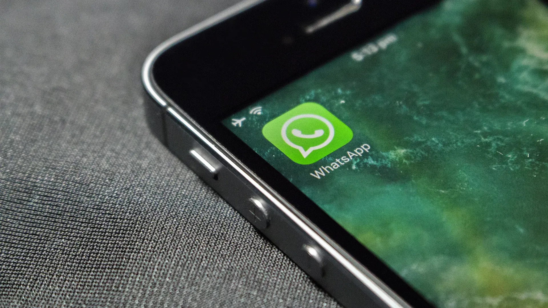 WhatsApp Automation: Streamlining Document Approvals